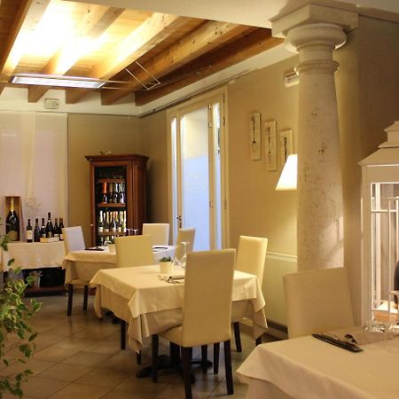 Hotel Soresina Экстерьер фото